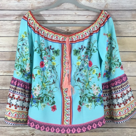 Umgee Tops - NWT Umgee Boho off the shoulder top